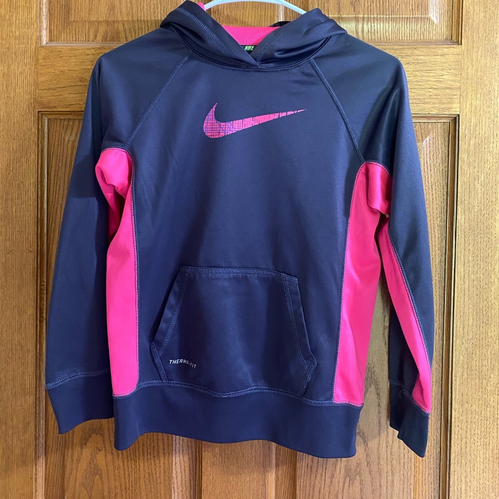 Brand New Nike sweatshirt
